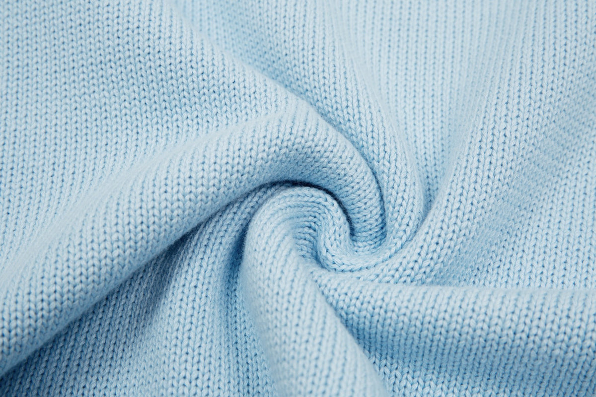 HEART SWEATER BABYBLUE (UNISEX)