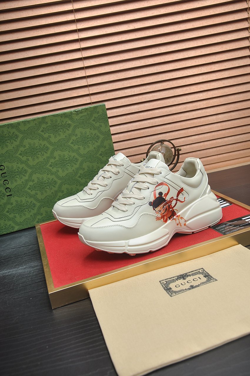 Gucci White Chunky Sneakers